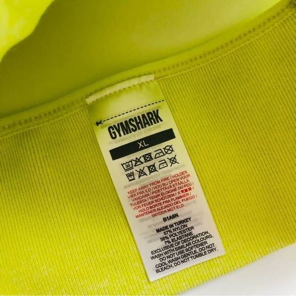 Gymshark S/S Fit Seamless Shorts & Seamless Strappy Sports Bra Set - Picture 7 of 7